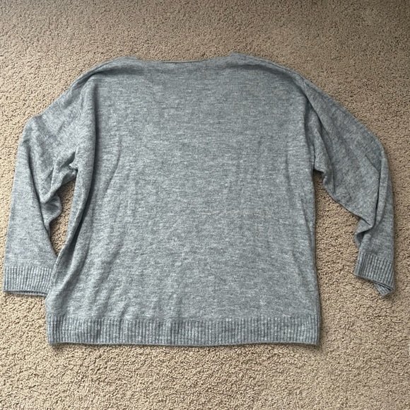 H&M Gray V neck Sweater - Picture 2 of 3